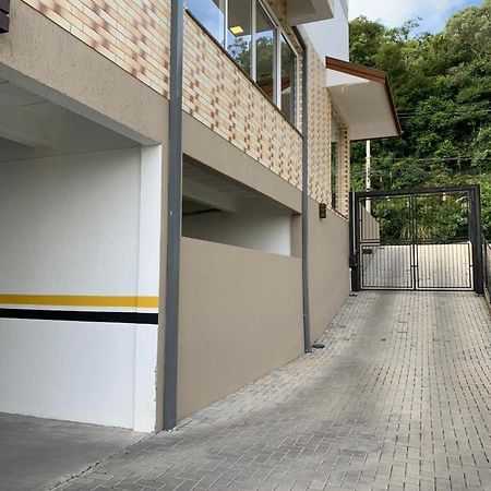 Apartamento Fioreze Γκραμάντο Εξωτερικό φωτογραφία
